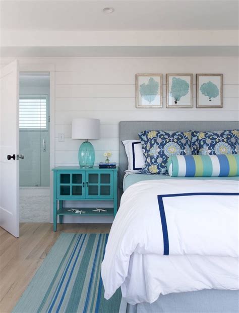 68 Cozy Modern Coastal Bedroom Decorating Ideas Page 48 Of 70