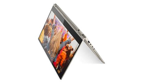 Ini Spesifikasi Lenovo Yoga C930 Laptop 2 In 1 Premium Dengan Engsel