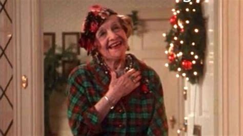 Aunt Bethanys Greatest Quotes From Christmas Vacation Mutant Reviewers