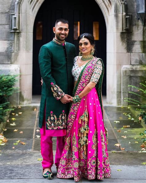 Umumnya banyak pria yang malu untuk menggunakan baju couple dengan banyak motif atau berwarna terang seperti pink, kuning, biru mudah, atau lainnya. Pink Green bridal lehenga. #Frugal2Fab | Indian outfits lehenga, Bridal lehenga, Couple wedding ...