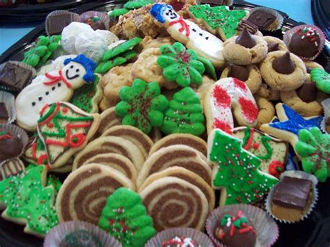 See more ideas about christmas cookies decorated, cookie decorating, xmas cookies. Christmas Cookie Swap! | Life of the Party Always!