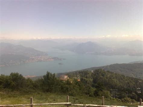 Il mottarone (1.492 m s.l.m.) è una montagna granitica, situata in piemonte, nel. Mottarone Cable Car - Stresa - Aktuelle 2018 - Lohnt es sich?