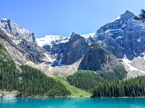 Moraine Lake Hike The Rockpile And Lakeshore Trail