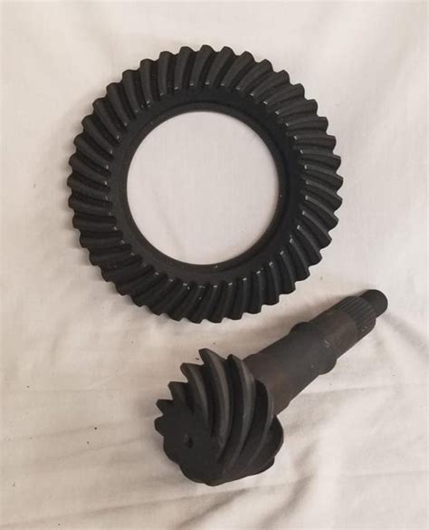 Ring And Pinion Gear Set 85 Gm 10 Bolt 410