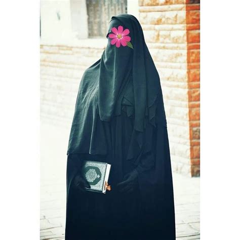 Pin By Sarah Hashim On Niqab Fashion Niqab Raincoat