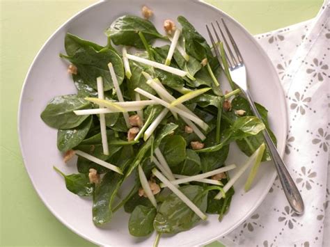 An impressive goats' cheese salad that works brilliantly as starter for a relaxed dinner party or a fresh basil. Spinach and Green Apple Salad : Recipes : Cooking Channel ...