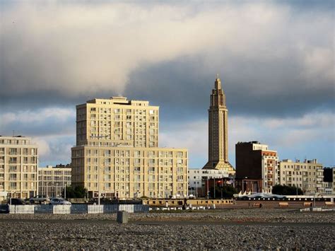 Le Havre Vue De La Plage Centre Ville Reconstruit Du Havre Le Havre