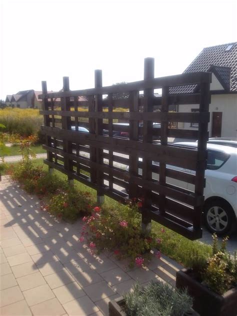 Expand your outdoor dining area with 07.02.2021 · use pallets to make a diy privacy screen. Beautiful Pergola out of Pallets for Garden | 101 Pallets