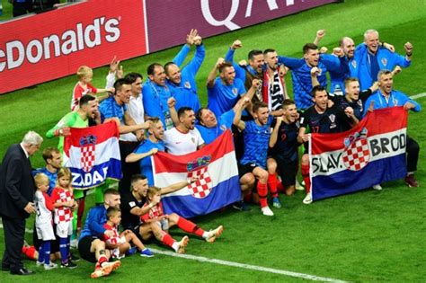 So still got chance to get into final and win the thomas cup even if we lose now?? Kroatië is het dertiende land dat een WK-finale haalt ...