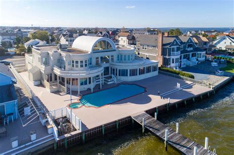 ‘goodfellas Actor Joe Pesci Puts Jersey Shore Mansion Up For Sale