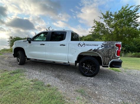 Review 2021 Chevy Silverado Crew Custom Tb Realtree Edition