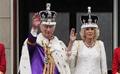 Reyes de Inglaterra: Carlos III y Camila saludan desde Palacio de ...