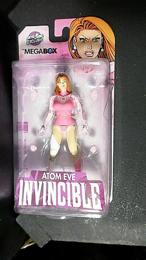 Invincible Atom Eve Megabox Exclusive Variant Figure Skybound Mcfarlane Moc 2104428914