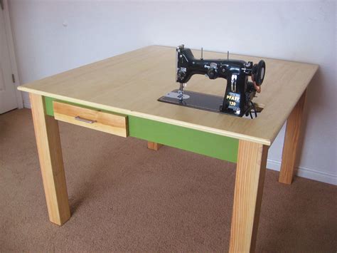 This is a large sewing table. Make a Custom Sewing Table : 9 Steps (with Pictures ...
