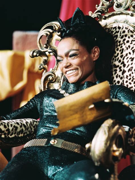 Eartha Kitt Catwoman Julie Newmar Gatúbela Noticias De Cine