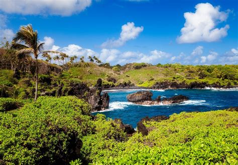 Lets Travel The World Gorgeous Waiʻanapanapa State Park