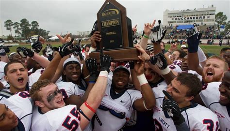 Get information on the liberty university football program and athletic scholarship opportunities in the ncsa student athlete portal. Flames Football claims sixth conference title | Liberty ...