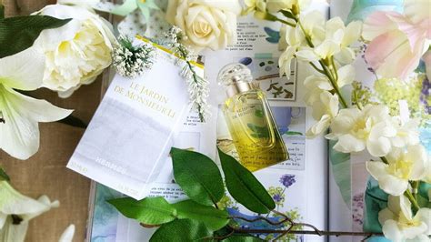 This fragrance has notes of jasmine, wet stones, plum trees, and kumquats. Hermès Le Jardin De Monsieur Li Eau De Toilette Отзывы ...