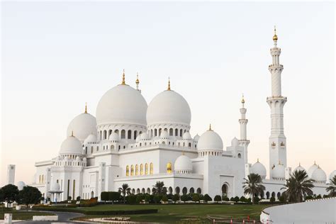 Full Day Abu Dhabi Sightseeing Tour Collectyourticket