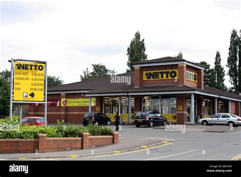 Netto Supermarket, Birmingham 2009 Stock Photo - Alamy
