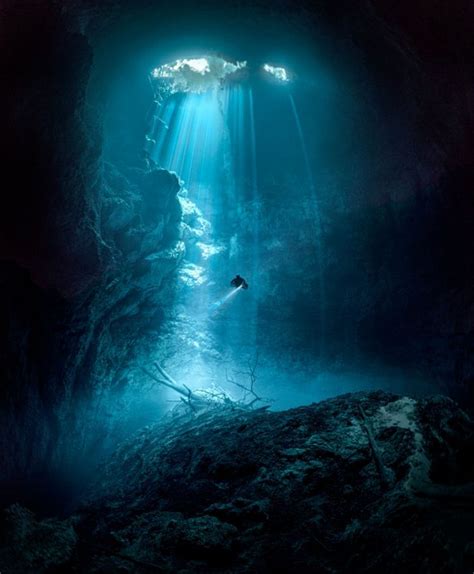 Photos The Eerie Beauty Of Underwater Caves Underwater Background