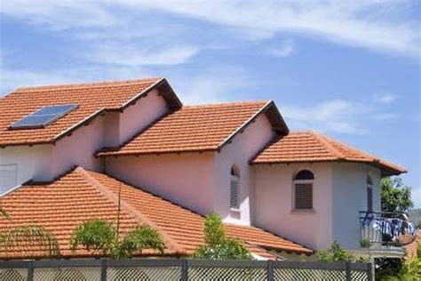 How to paint the exterior of your house. What Exterior Paint Color Works With a Red Tile Roof? | Hunker | Roof paint, Exterior paint ...