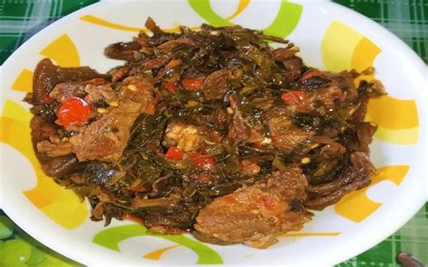 It is made with water leaves and afang leaves. How to Make Vegetable Soup : With Ugu leaves and white Zobo sepals) ~ Dee's Mealz