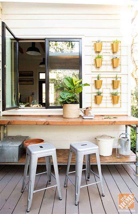 A raised breakfast bar separates your work zone from your entertaining areas, plus it covers kitchen clutter or dirty dishes in the sink. 22 Brilliant Kitchen Window Bar Designs You Would Love To ...