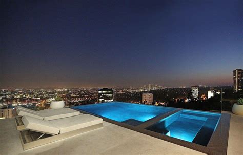 Sleek Hollywood Hills Dream Home Overlooking The Cityscape Infinity