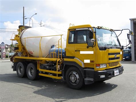 Is an inner combustion engine that uses the heat of compression to initiate ignition and burn the fuel that happens to be injected into the combustion chamber. 2002 UD BIGTHUMB Concrete Truck | Commercial Trucks For ...