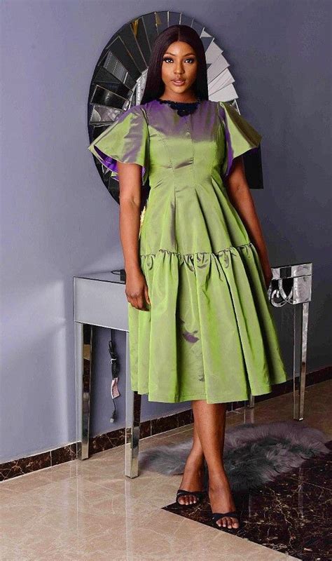 GREEN TAFFETA GOWN African Fashion Dresses Printed Short Dresses