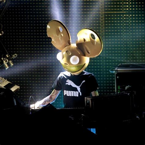 Deadmau5 Apologizes To Fans In Open Letter After Shutting Down His