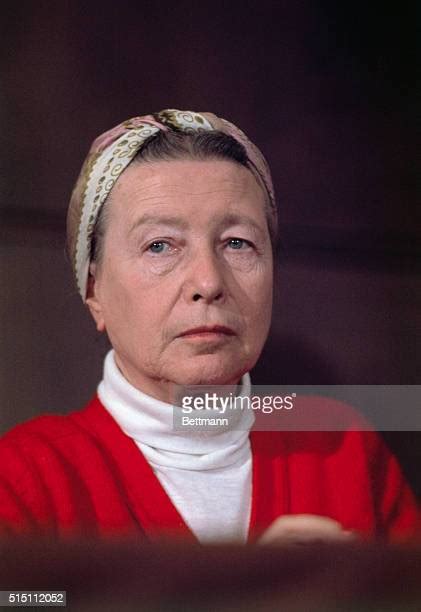 Simone De Beauvoir Stock Fotos Und Bilder Getty Images