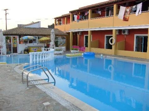 Alexis Pool Hotel Apartments Sidari Corfu Greece Book Alexis Pool