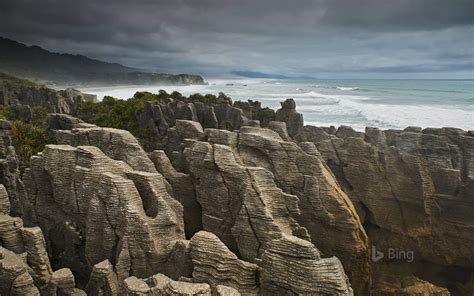 The Pancake Rocks On New Zealands South Island Bing Wallpapers