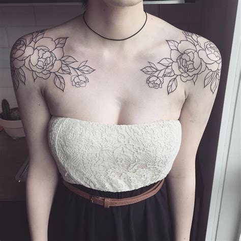 Tattoo shading is the part of the tattoo where a two dimensional tattoo becomes a three dimensional tattoo. Pin by Tatie on for tat | Creative tattoos, Symmetrical ...