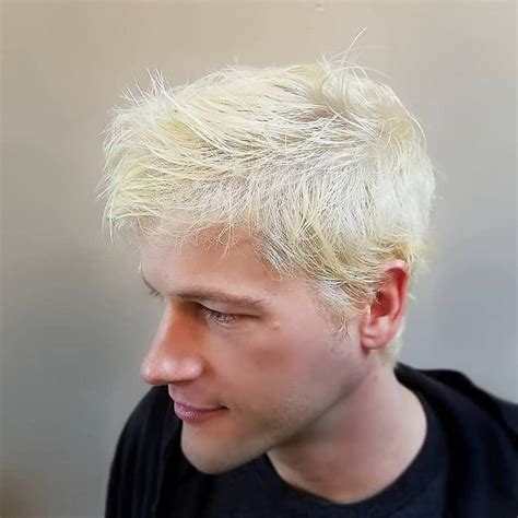 7 Ravishing Platinum Blonde Hairstyles For Men To Explore