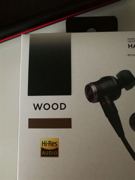 Jvc Ha Fw01 The New Top End Wood Driver Iem 2017 Headphone