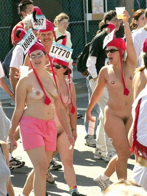 Full Frontal At Bay To Breakers 2004 35 Pics Xhamster