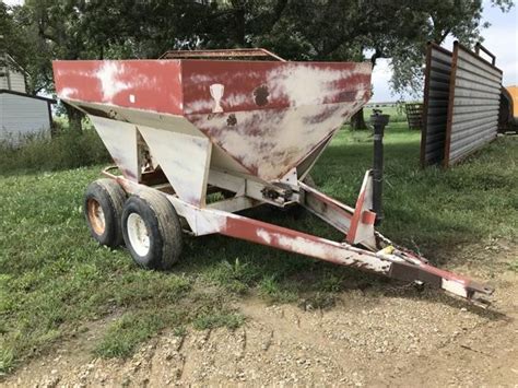 Wilmar 500 Ta Dry Fertilizer Spreader Bigiron Auctions