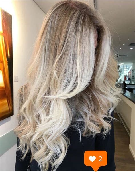 50 Bombshell Blonde Balayage Hairstyles That Are Cute And Easy For 2023