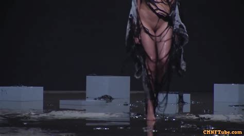 Naked Fashion Show Models On Catwalk Jef Montes Resolver Event At Fashionw Eporner