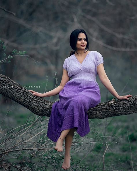 Beautiful Kerala Girl Relaxing On A Branch Traditional Dresses Girl Photography Short Sleeve