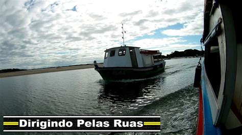 Travessia de barco entre Pontal do Paraná e Ilha do Mel em Paranaguá