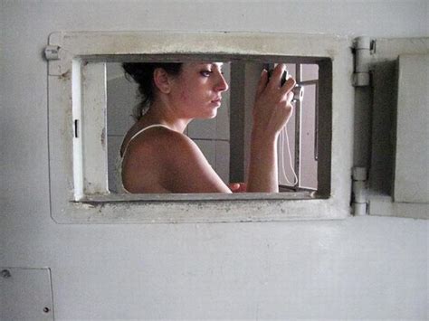 Life Inside A Women S Prison 65 Pics