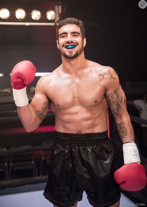 Caio castro was born on january 22, 1989 in são paulo, são paulo, brazil as caio de castro castanheira. Caio Castro tinha barba e bigode para viver boxeador na ...