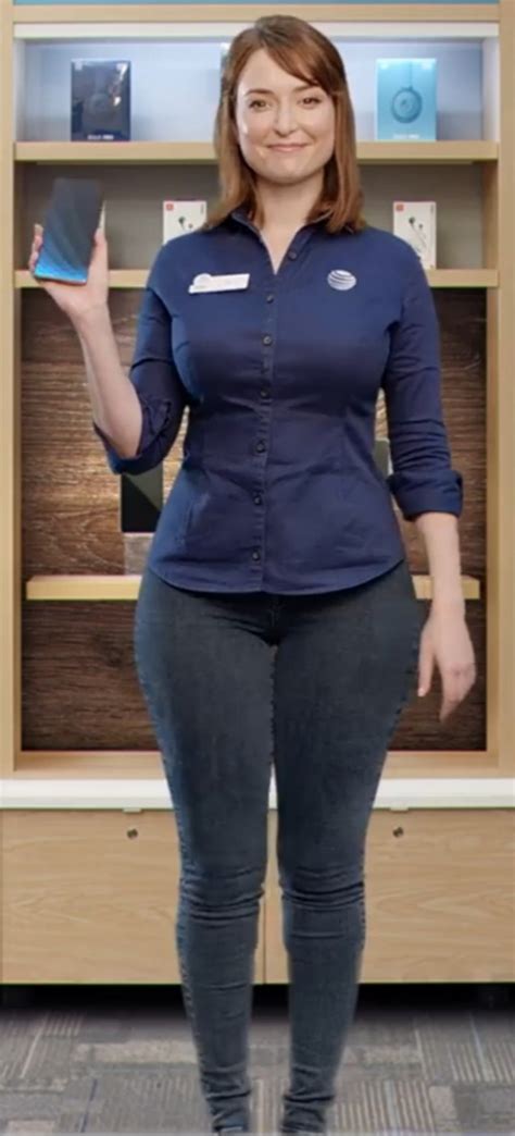 Milana Vayntrub Aka Lily From Atandt Commercials Is Serviceable Page 49