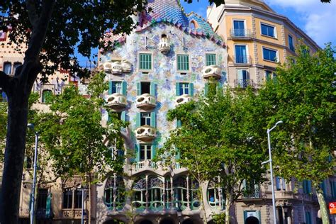Casa Batlló A Masterpiece By Antoni Gaudí In Barcelona Jon To The