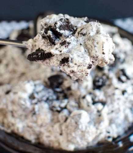 Yes, this has oreos in it. Weight Watchers Oreo Fluff - Recipes - Faxo