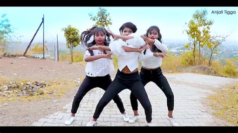 Super Dance Three Girls On Songs Dil To Pagal Pagal Hai Youtube